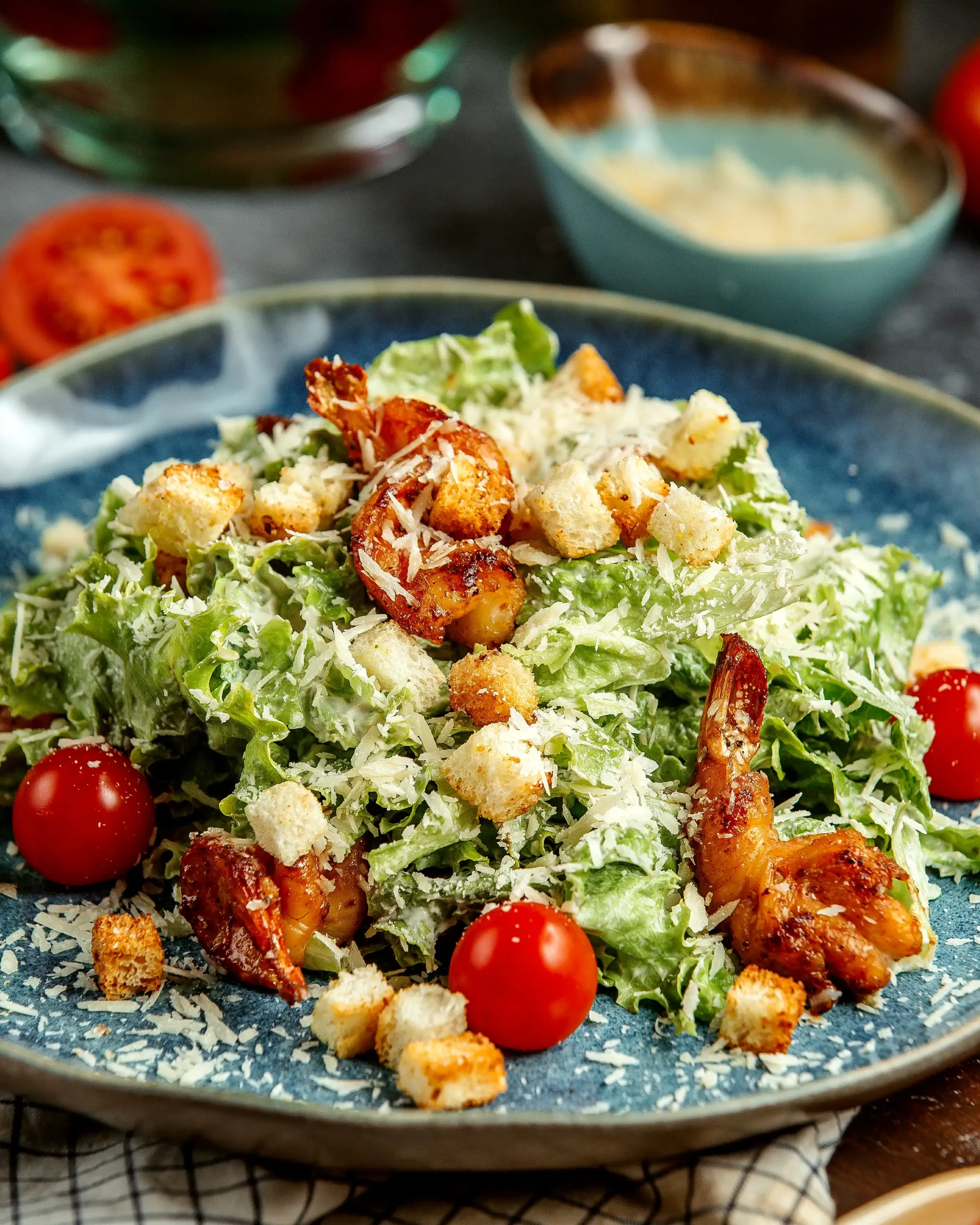 caesar-salad-with-fried-shrimps